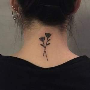 Tattoos de rosas negras